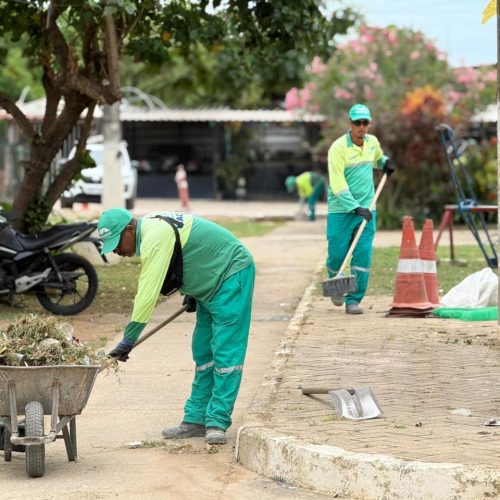 Prefeitura de Maceió realiza mutirão de limpeza no Vale do Reginaldo após fortes chuvas