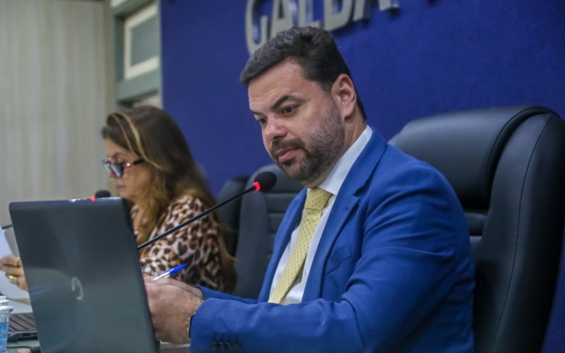 Presidente da Câmara destaca a presença de Profissionais de Apoio Escolar em 90% das salas de aula