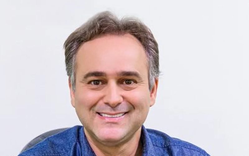 Após JHC anunciar vice de Arapirava, Renanzinho recorre a ex-secretário arapiraquense para compor chapa