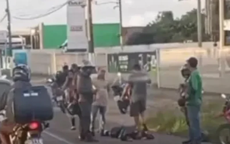 Motociclista morre após colisão com ciclista na Cidade Universitária, em Maceió