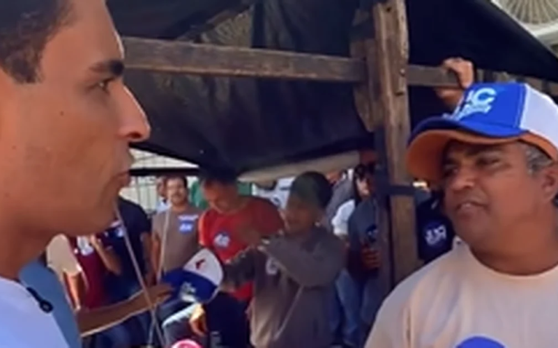 Morador critica Renan Filho durante visita de JHC a Água Branca: “O pobre não pode usar computador?”