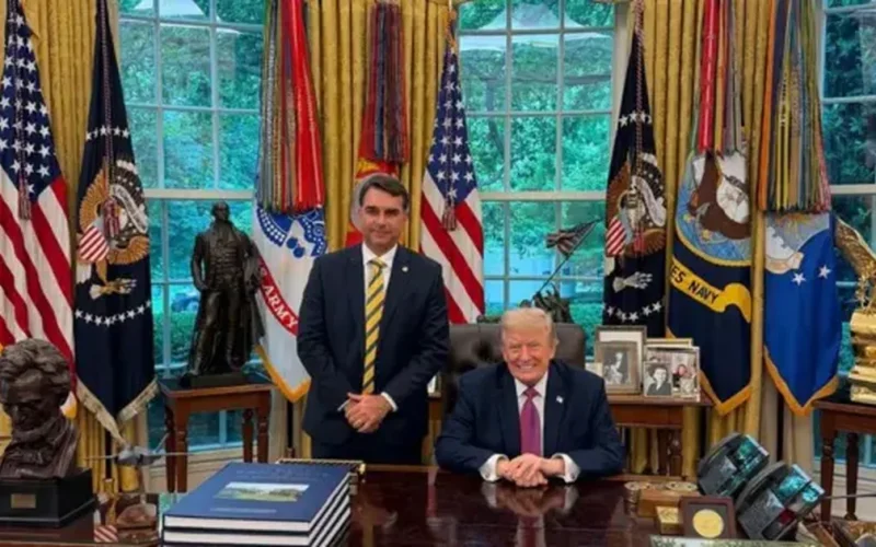 Para presidente do PL, encontro com Trump melhora imagem de Flavio após crise com Vorcaro