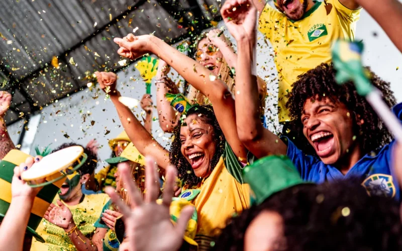 Bares e restaurantes não podem cobrar ingresso para assistir aos jogos da Copa do Mundo