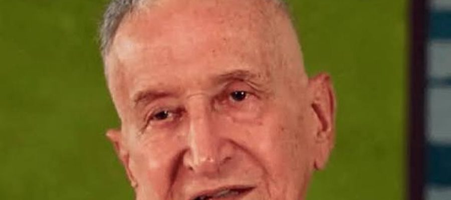 Parreira segue internado em estado grave e com auxílio de aparelhos