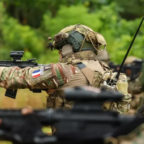 Comissão do Senado aprova proposta que isenta militares do Imposto de Renda