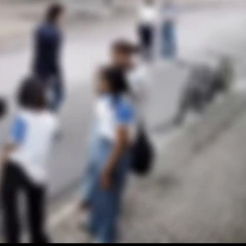 Idoso é atropelado por motocicleta após desviar de estudantes em Rio Largo