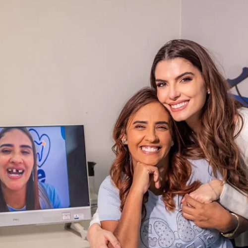 Marina JHC celebra transformação de paciente atendida pelo Sorriso da Gente