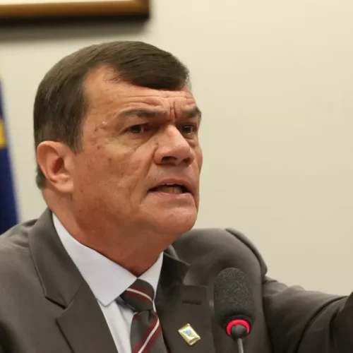 Moraes libera curso EAD para ex-ministro preso por tentativa de golpe