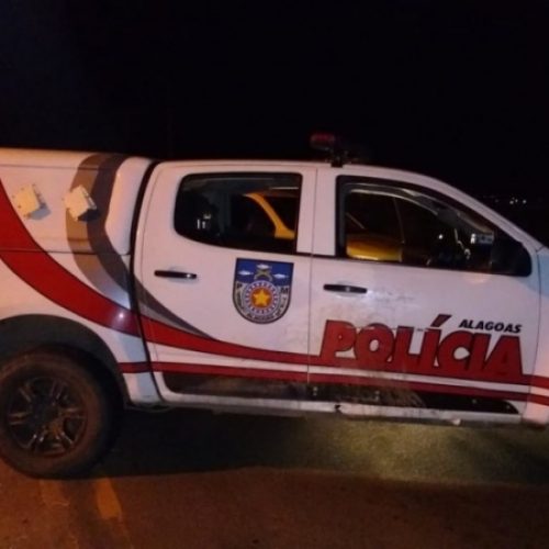 Um homem foi preso após agressão e homofobia, no Benedito Bentes; ”Pra esse v1ad0, não”