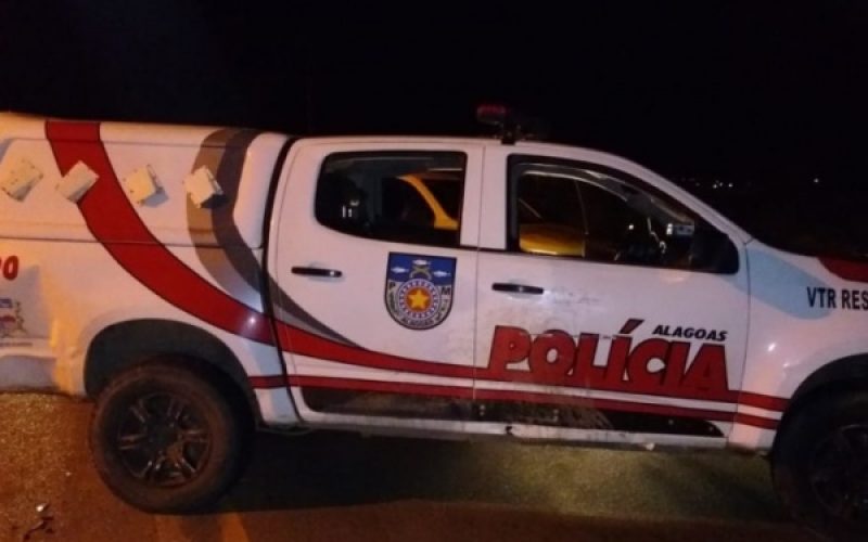 Um homem foi preso após agressão e homofobia, no Benedito Bentes; ”Pra esse v1ad0, não”