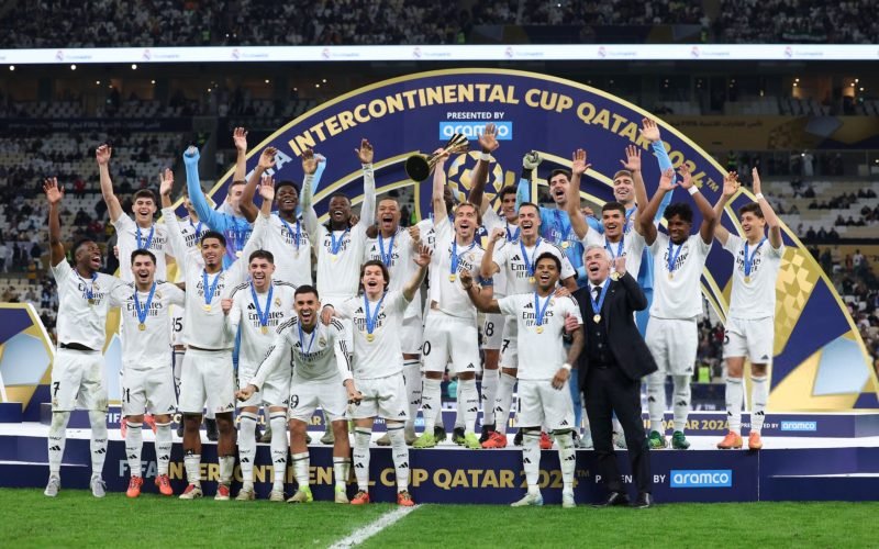 Com gols de Vini Jr e Rodrygo, Real Madrid vence Copa Intercontinental