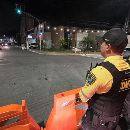 DMTT intensifica operação contra flanelinhas na orla de Maceió