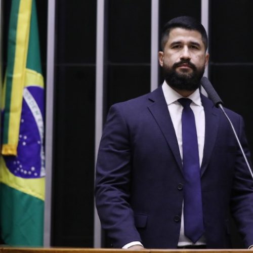 Deputado Fabio Costa critica governo após tiroteio no Jacintinho e cobra estratégia contra o crime