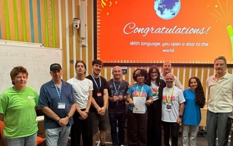 Estudantes retornam a Maceió após intercâmbio na Inglaterra