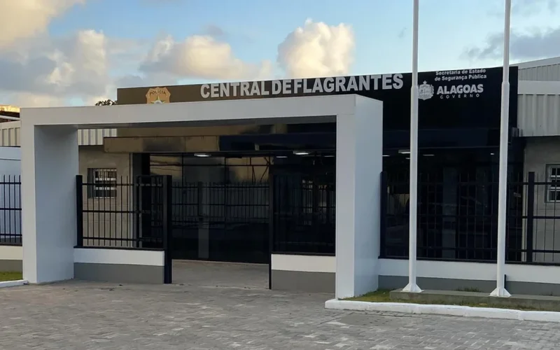 Polícia prende suspeito de furtos próximo a banco na Pajuçara, em Maceió