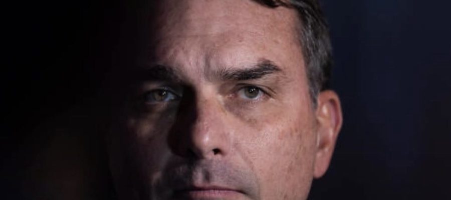 Flávio se pronuncia sobre áudio a Vorcaro: “não ofereci vantagem”
