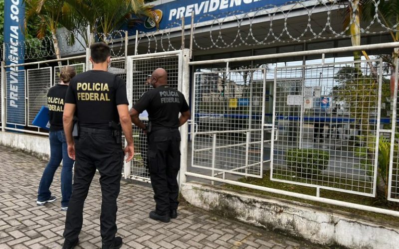 Ao menos 18 pessoas foram presas em operações da PF sobre fraudes no INSS