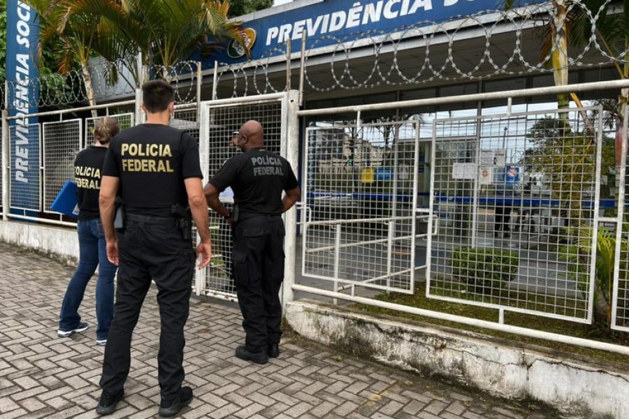 Ao menos 18 pessoas foram presas em operações da PF sobre fraudes no INSS