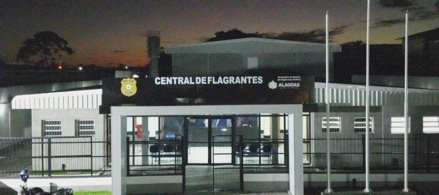 Suspeito de tráfico é preso após tentar fugir da Polícia na Pajuçara