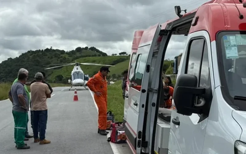 Capotamento deixa duas pessoas feridas e mobiliza resgate aéreo em Joaquim Gomes