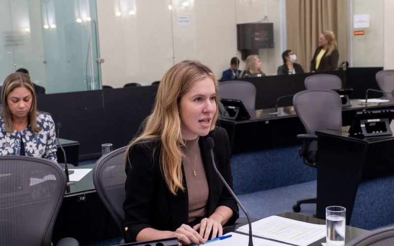 Com mandato atuante, deputada Cibele Moura consolida e amplia força política em AL, rumo à reeleição
