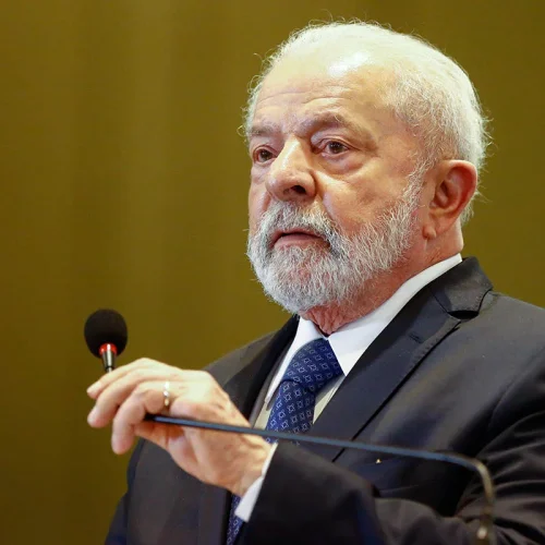 Lula diz que : ”Traficantes são vítimas dos usuários também”