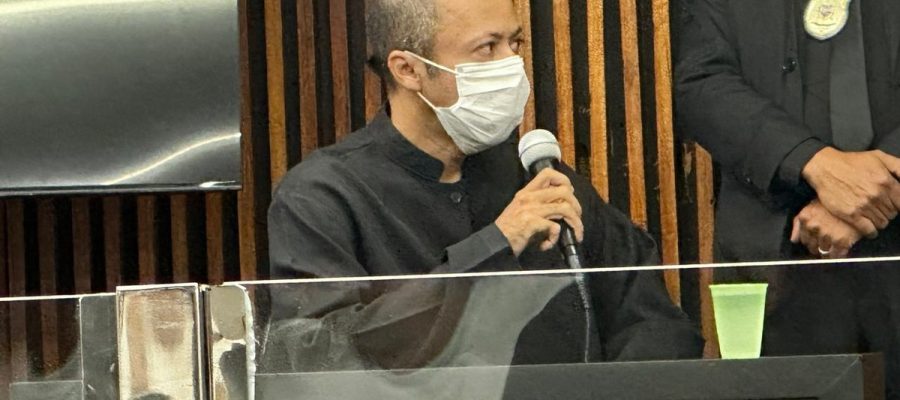 Promotor destaca frieza de Albino e rebate tese de insanidade em julgamento