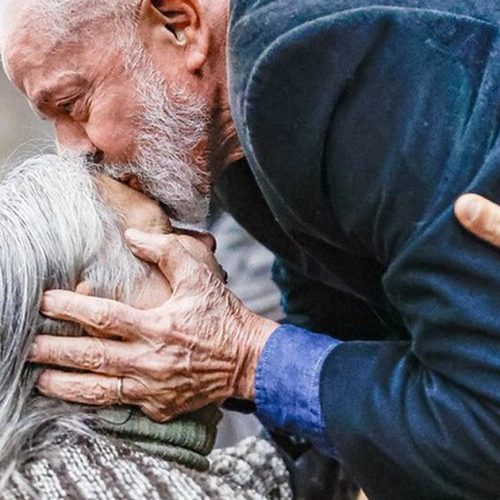 “NInguém cuida da família como nós cuidamos”, afirma presidente Lula em entrevista