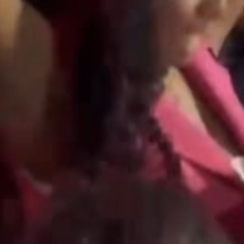 Aos gritos de “justiça”, crianças choram durante ato por menino gustavo