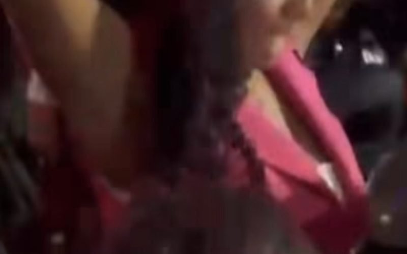 Aos gritos de “justiça”, crianças choram durante ato por menino gustavo