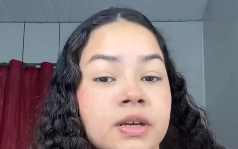 Aos 22 anos, jovem revela diagnóstico de câncer e emociona ao compartilhar trajetória