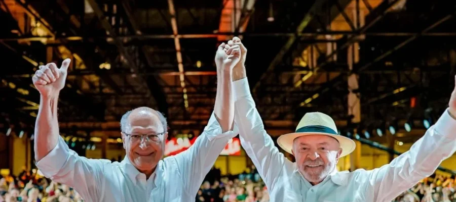 Partido Novo pede cassação de Lula e Alckmin nas eleições por abuso de poder