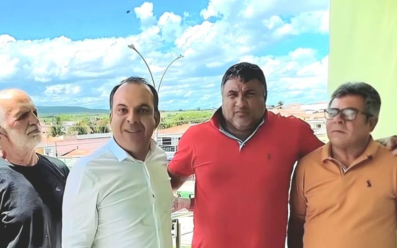 Francisco Sales intensifica articulação em todo o estado e desponta como um dos líderes na consolidação do PSDB em Alagoas
