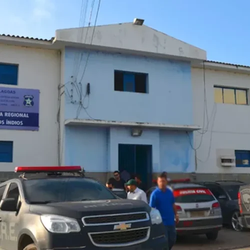 Homem é preso após agredir mulher que o questionou sobre suposta amante em Palmeira dos Índios, interior de Alagoas