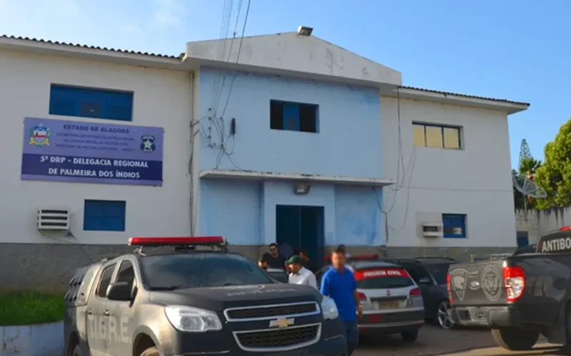 Homem é preso após agredir mulher que o questionou sobre suposta amante em Palmeira dos Índios, interior de Alagoas
