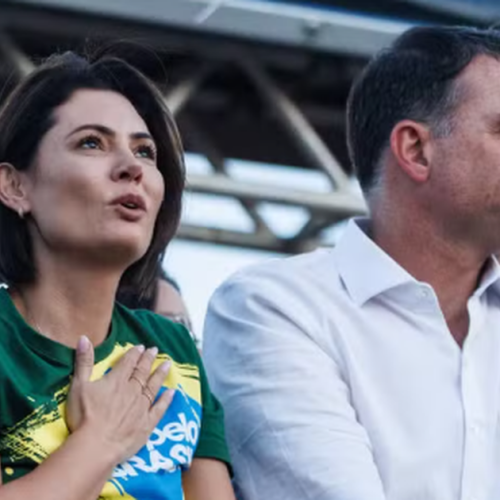 Presidente do PL, Valdemar da Costa Neto diz acreditar que Michelle estará no palanque de Flávio Bolsonaro