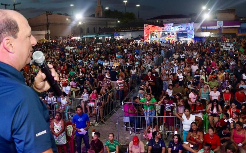 Show de prêmios com motos e eletrodomésticos marca celebração do Dia das Mães em Teotônio Vilela