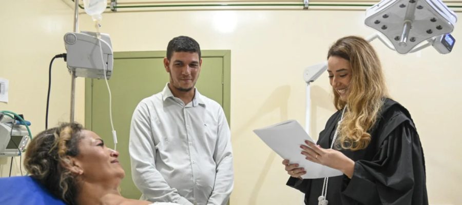 Noiva passa mal antes do casamento e cerimônia é realizada dentro de hospital
