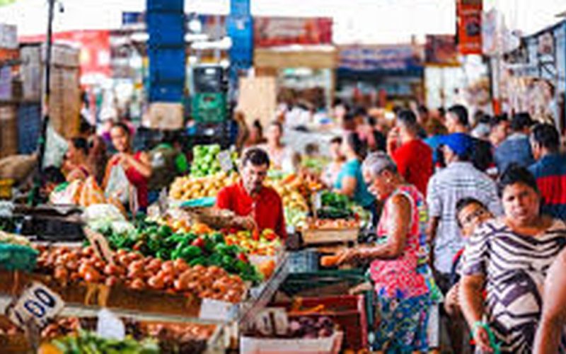 Confira o horário de funcionamento dos mercados e feiras para o feriado de Tiradentes