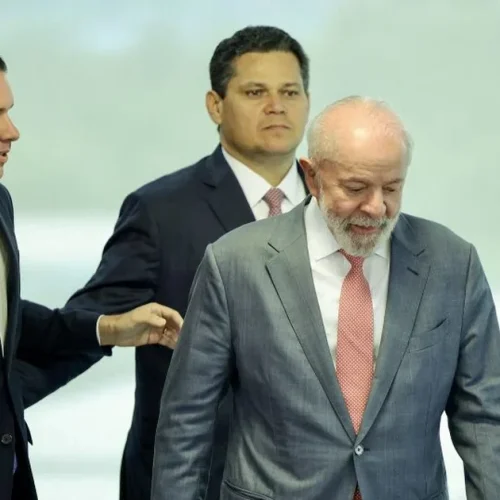 Lula vive relação turbulenta com Congresso desde que voltou à presidência