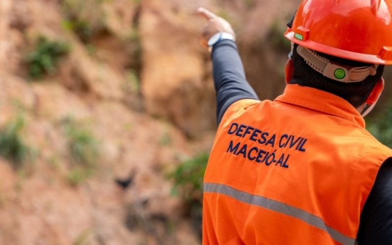 Mesmo com mais de 70 mm de chuva, Maceió registra apenas duas ocorrências em 24 horas