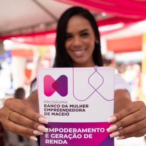 Prefeitura divulga lista de 2 mil mulheres contempladas no Banco da Mulher