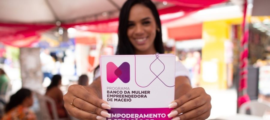 Prefeitura divulga lista de 2 mil mulheres contempladas no Banco da Mulher