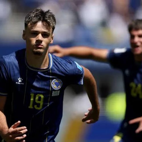 Bósnia vence Catar por 3 a 1 e mantém chances de se classificar ao mata-mata da Copa
