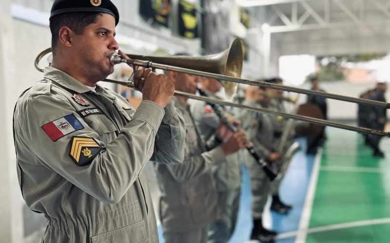 Denúncia aponta uso indevido de banda da Polícia Militar em evento privado em Maceió