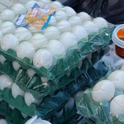 Vigilância Sanitária apreende 100 kg de alimentos vencidos em estabelecimento na Ponta Verde