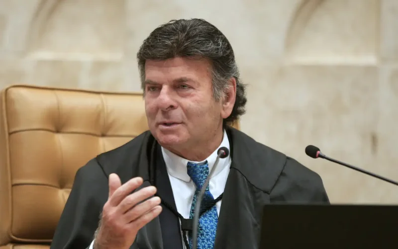 Fux solicita mudança para a Segunda Turma após aposentadoria de Barroso