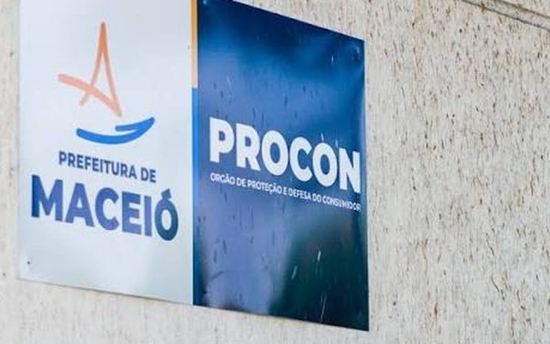 Procon Maceió fiscaliza supermercado após denúncias de calor excessivo