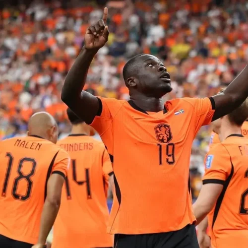 Holanda goleia Suécia por 5 a 1, assume liderança do Grupo F e fica perto das oitavas