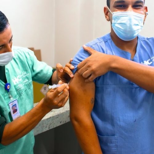 Hospital da Cidade promove campanha interna de vacinação e fortalece cuidado com profissionais